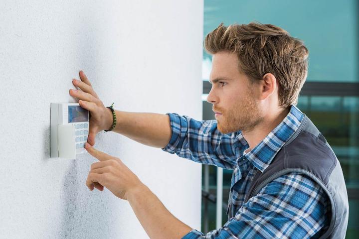 Alarm System Repair Montreal